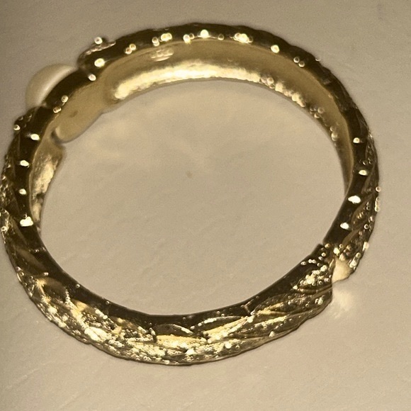 Trifari Vintage Gold Cuff Bangle W/ Rhinestones and Pearl - Picture 4 of 5